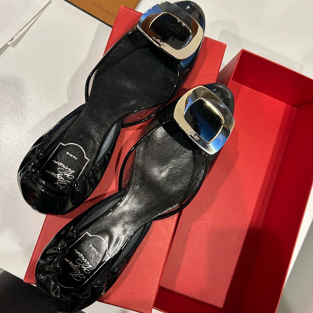 Roger vivier clear black amazing condition flats
